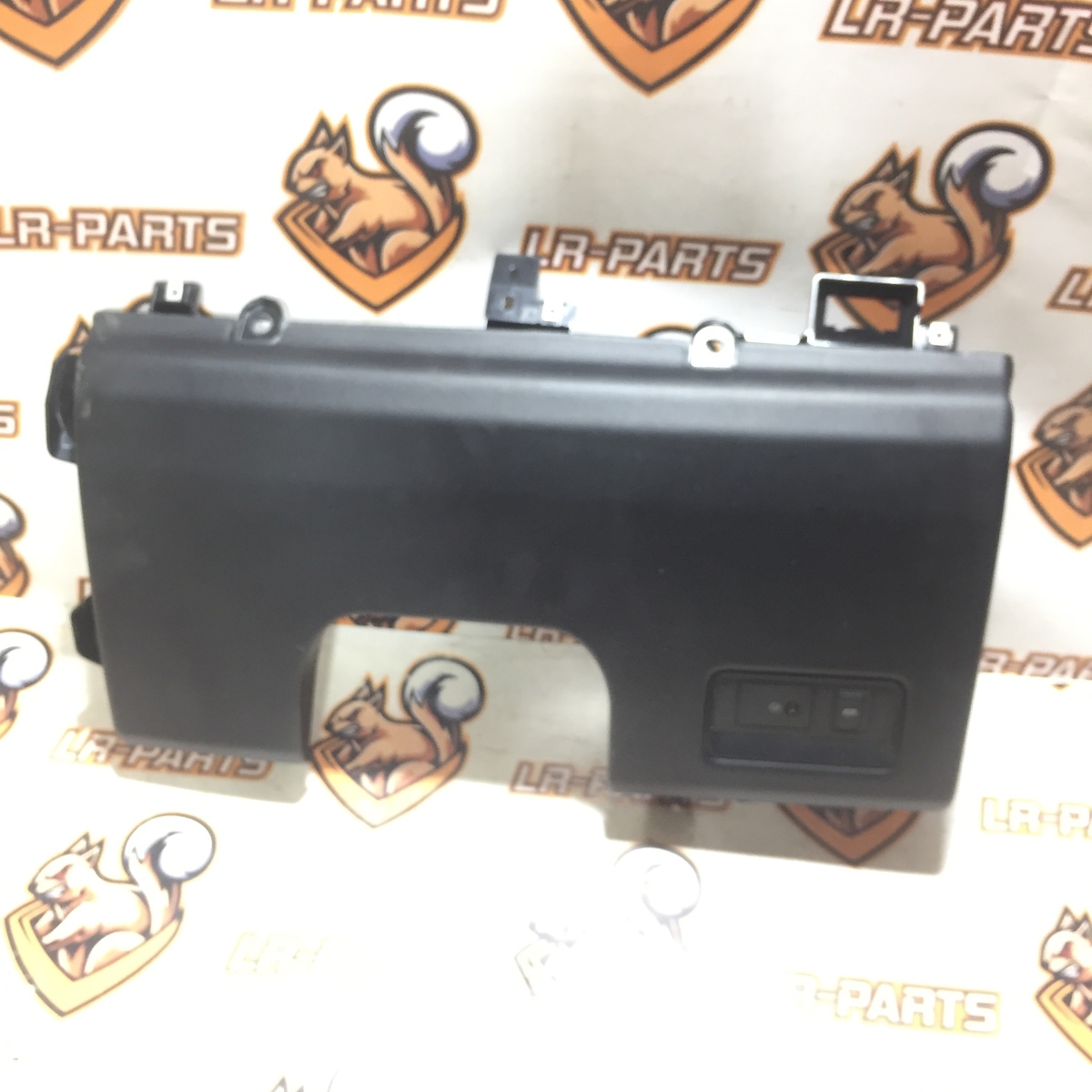 LR034678 Крышка рулевой колонки Range Rover Sport L494 (2014-2022) Б/У